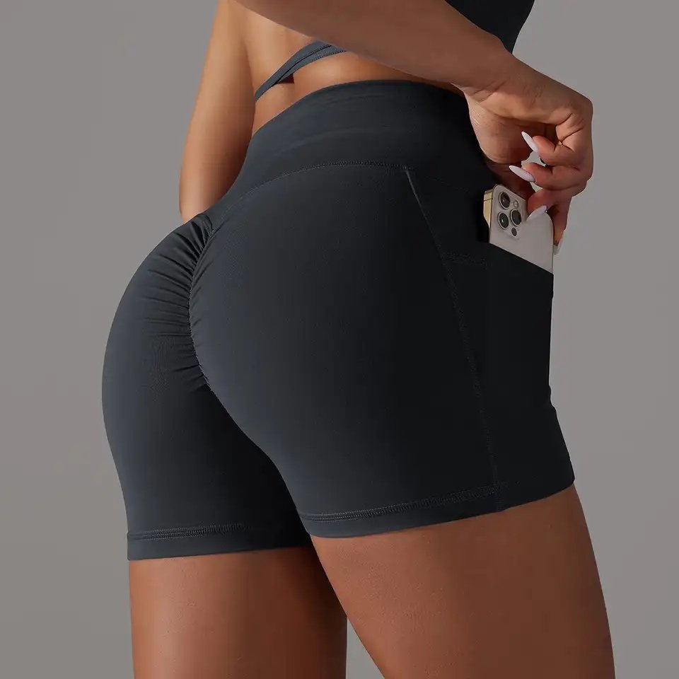 Hot new Women High Elastic Seamless Fitness Shorts Women Gym Outfit Scrunch Butt Fitness High Waist Gym Shorts For Cycling Short