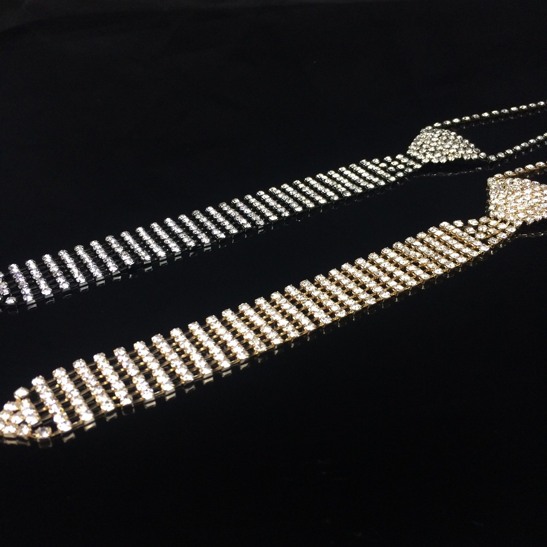 Fashion Luxury Sparkling Crystal Diamond Necktie Long Choker Chain Rhinestone Tie Necklace For Party Model Show