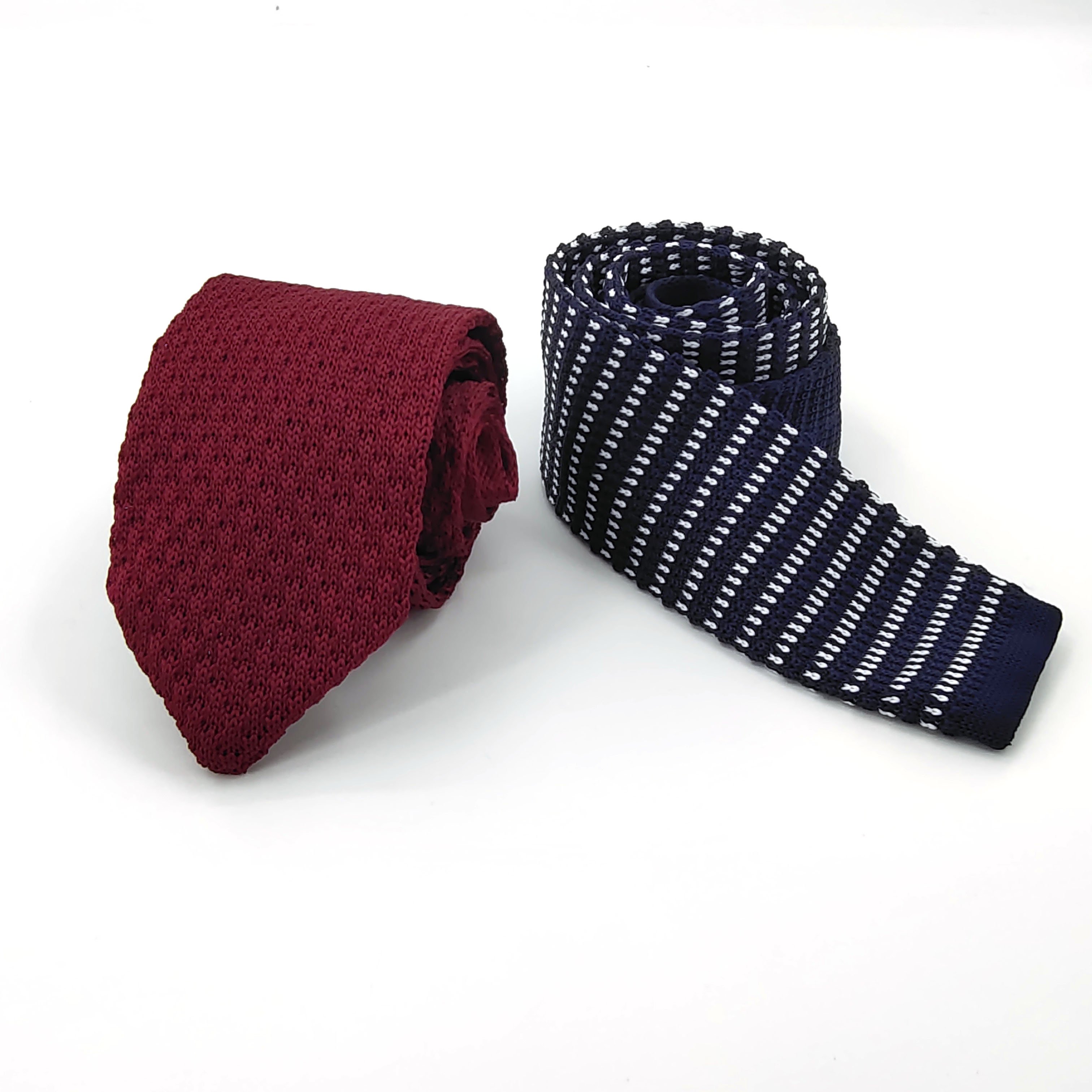 Factory price wholesale solid color knitted skinny necktie custom pattern polyester knitting stripe slim neck tie