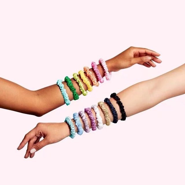 Hair Care and Skin Friendly Solid Color Custom Elastic Silk Hair Ties with Logo for Women