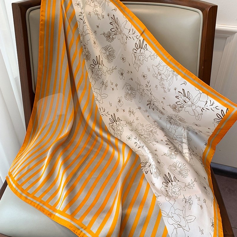 2022 Hot Sale Wholesale New Summer Office Ladies Women Small Size Square Satin Silk Hair Scarf Neck Shawl Tie Bag Scarves