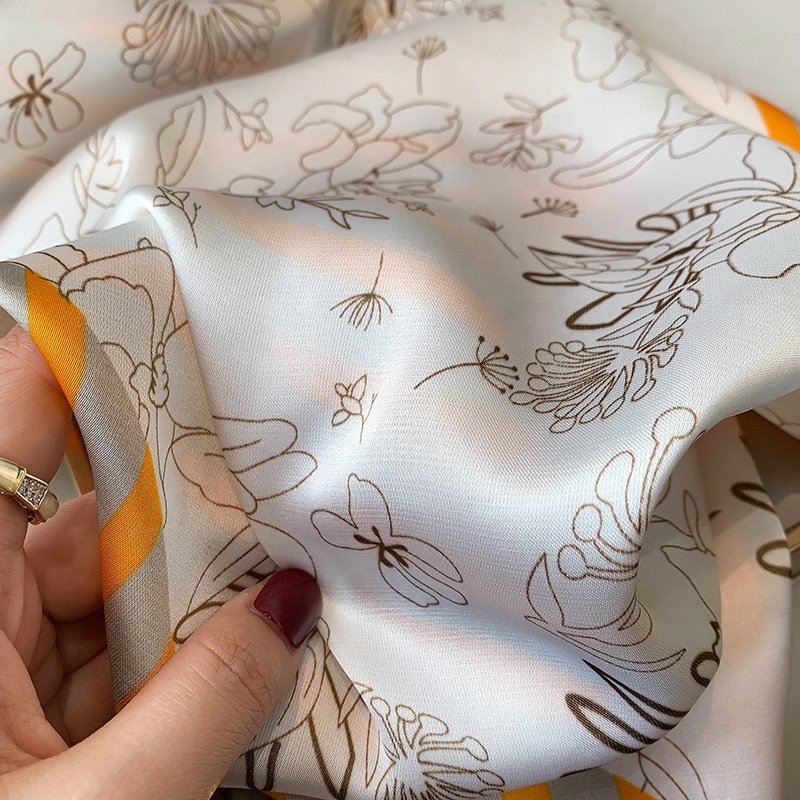 2022 Hot Sale Wholesale New Summer Office Ladies Women Small Size Square Satin Silk Hair Scarf Neck Shawl Tie Bag Scarves