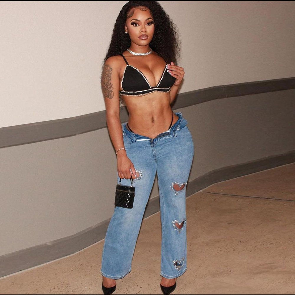 STOCK Custom Brand Hollow Heart Pants Straight Denim Ladies Pants High Waist Jeans