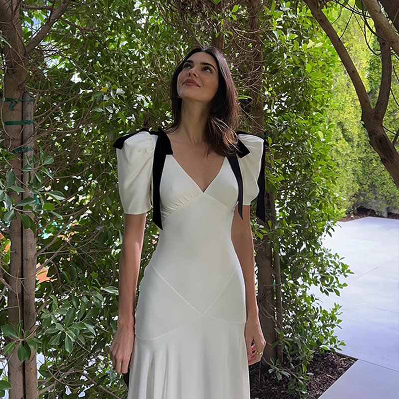 Elegant Shoulder Bow White Ruffles Dress Women Fashion Slim V Neck Puff Sleeve Maxi Dresses New Chic Office Female Vestidos 2874
