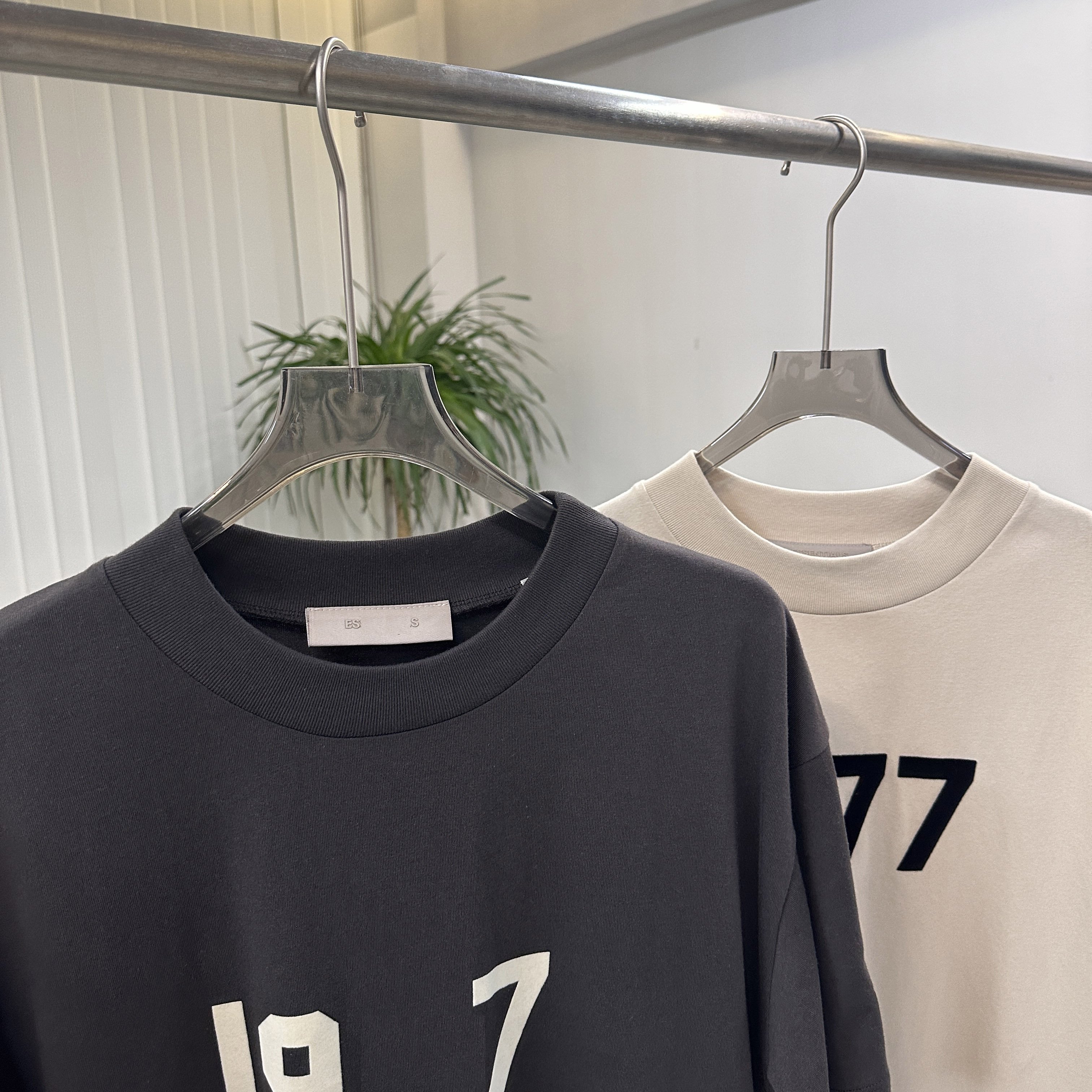SS22 19 77 FO Felled printed casual loose men's and women's couple pure cotton ESSE short sleeve T-shirt