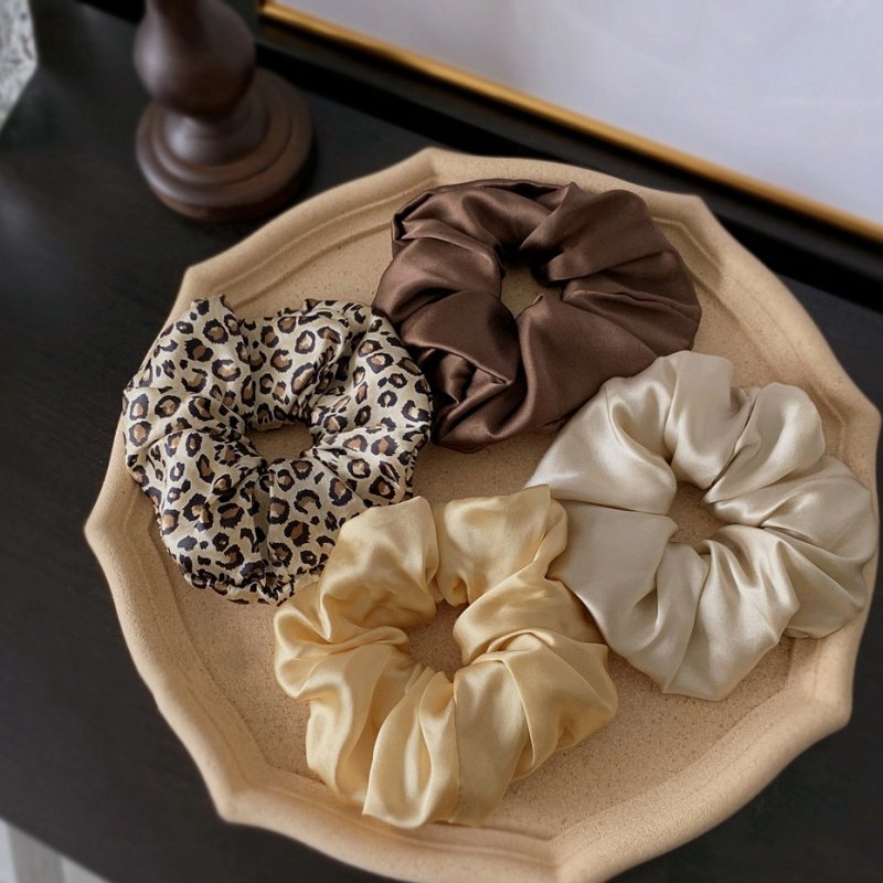 Luxury Elastic Silk Hair Ties Girls silk scrunchies Ring Hair ties
