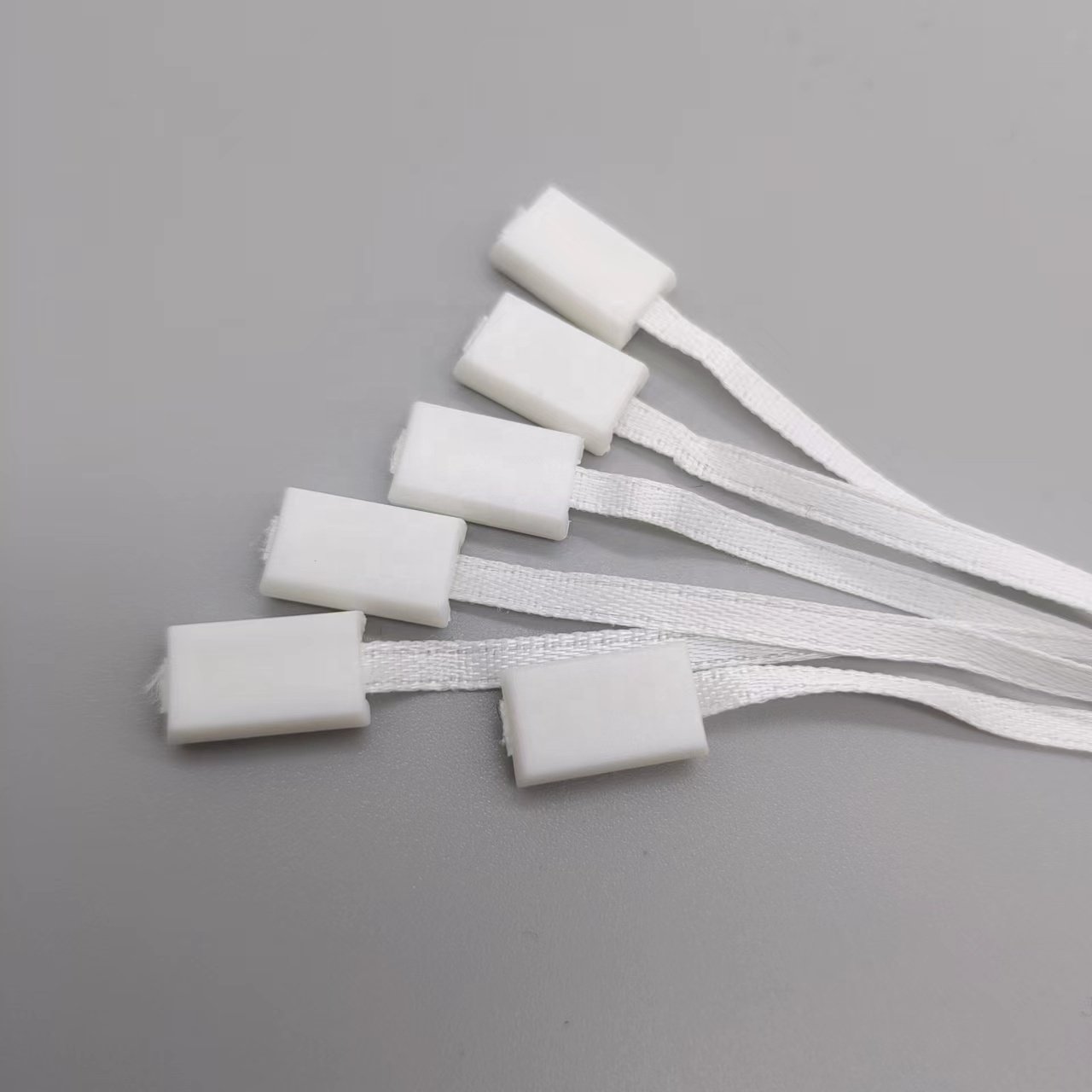 Factory Silk Ribbon Hanging Grain Bag Tie Clothing Plastic Seal Strings Hang Tags Cord Clothing Square Thread Lock Ribbon