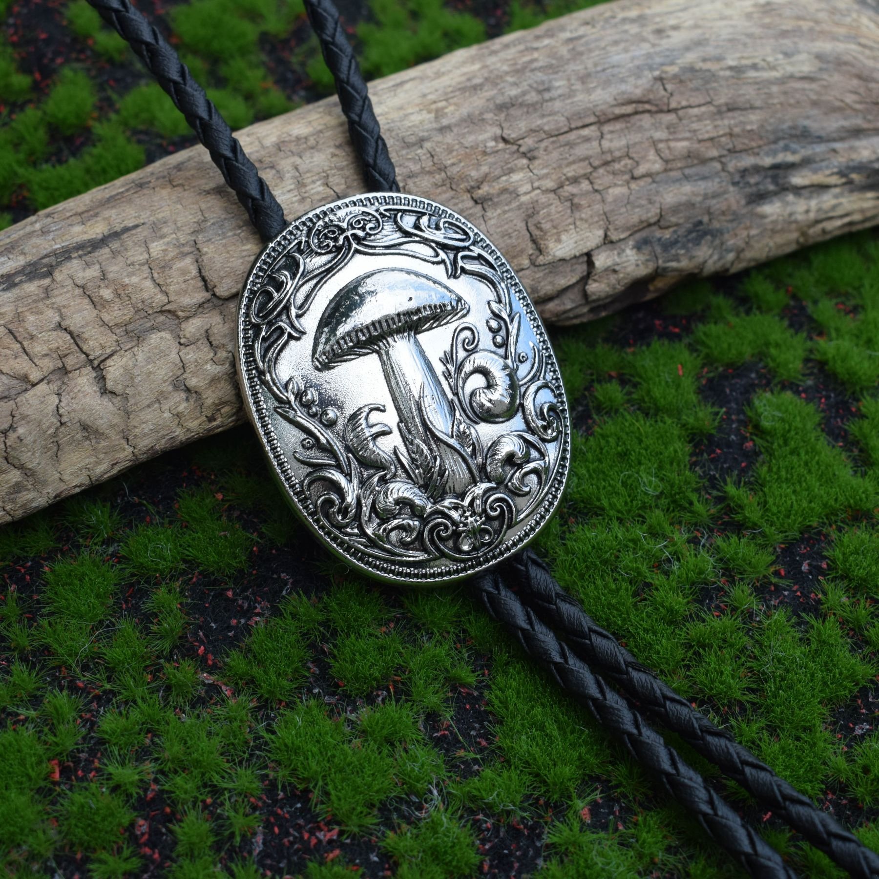 Punk Boutique Leather Cord Metal Bolo Tie Fairy Tale World Stars Moon Mushroom Agaric Ornaments Bolo Tie Necklace For Children