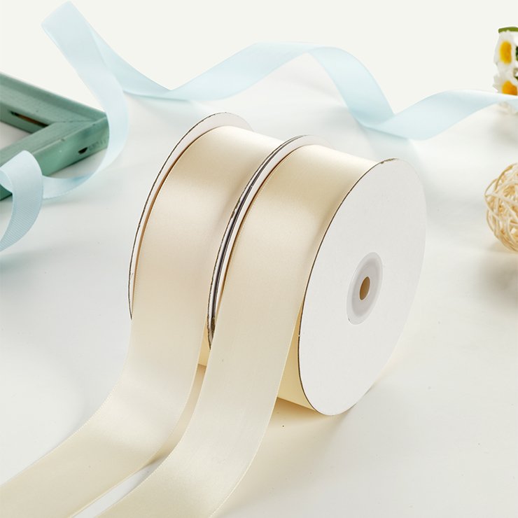 Factory Wholesale 100% Polyester 38mm Satin Ribbons Customized Single Face Bow Pattern Sustainable Satin Rolled Gift Decorations