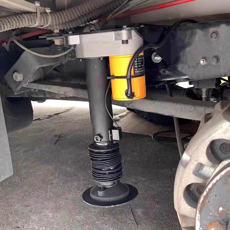 Automatic Auto Hydraulic Leveling Jacks for Class C Motorhome