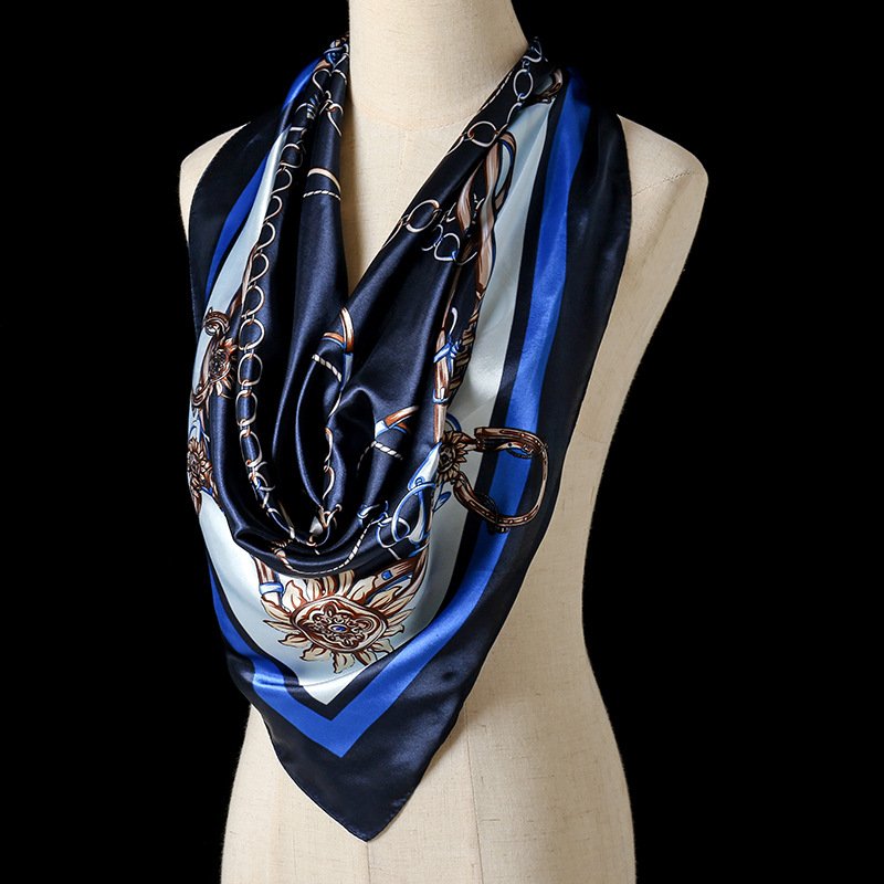 Wholesale Ladies Silk Head Scarfs 90cm Women Printed Silk Scarves Luxury Designer Square Satin Silk Scarf Famous Brands Hijabs