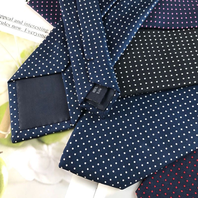 Silk Tie Manufacturer Top Quality Polka Dot Tie Printed Twill Texture 100% Silk Tie