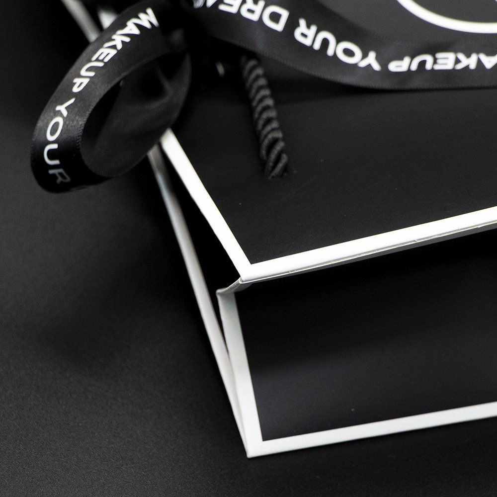 Luxury Custom Paper Bag For Jewelry Packaging Gift Paper Bags Ribbon Handle With Logo