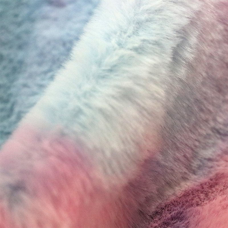 Shaggy Fluffy Rainbow Bean Bag Fur Long Pile Plush 420gsm Boucle Plush Tie Dyed Faux Fur Rabbit Fabric for Bedding