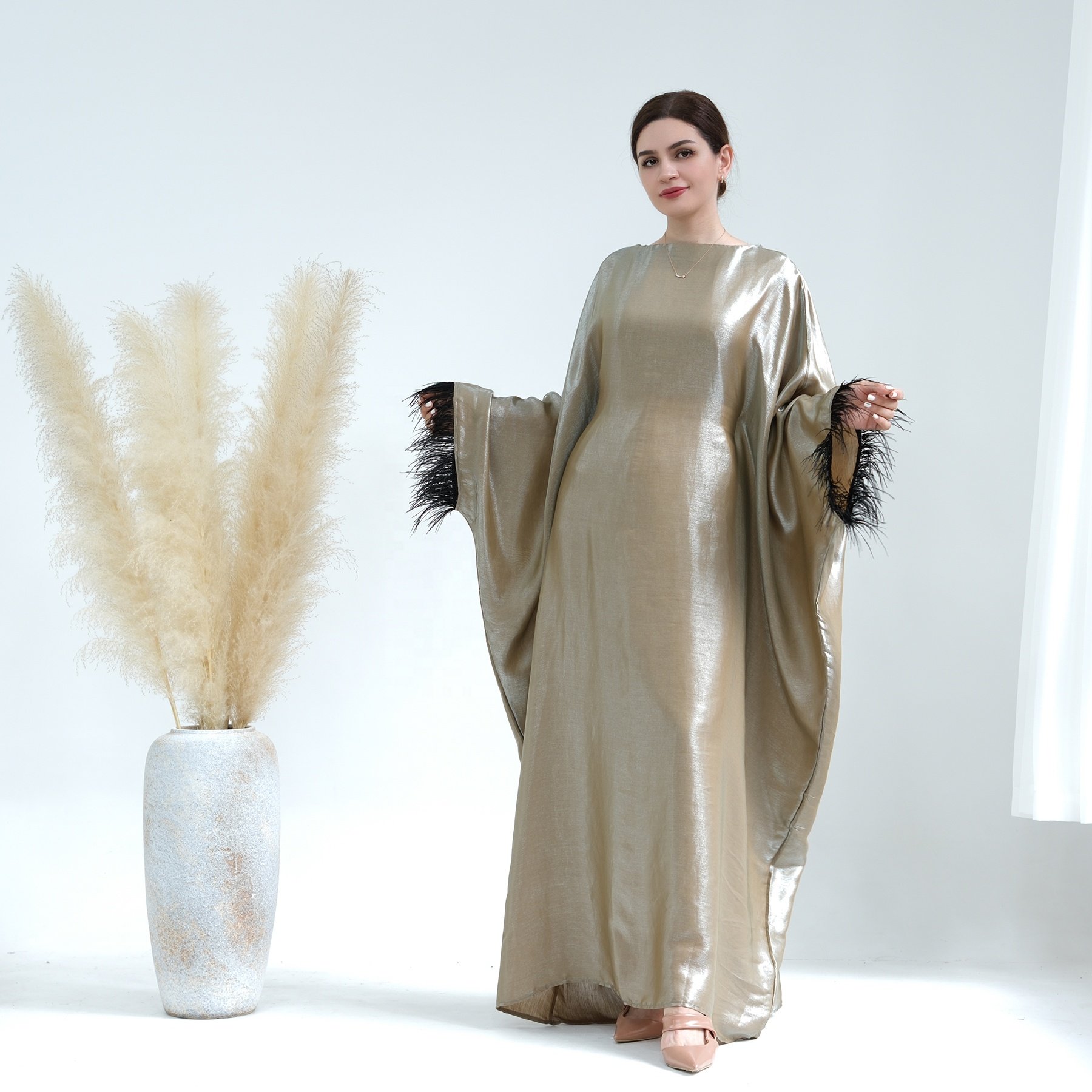Loriya Feather Kaftan Abayas Women Muslim Dress Turkey Dubai Abaya Modest Dress with Inside Tie Belt islamic Clothing