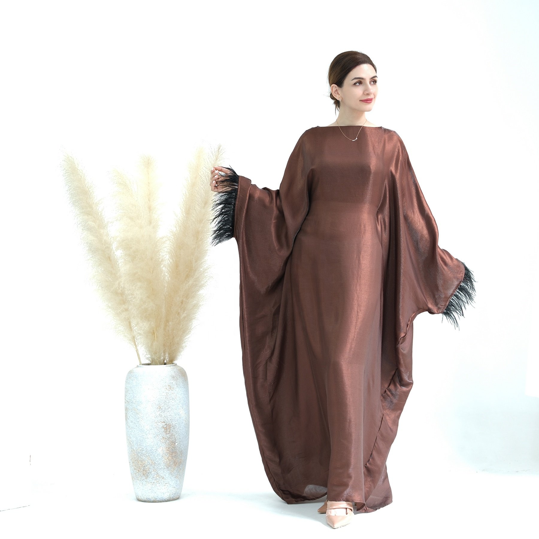 Loriya Feather Kaftan Abayas Women Muslim Dress Turkey Dubai Abaya Modest Dress with Inside Tie Belt islamic Clothing
