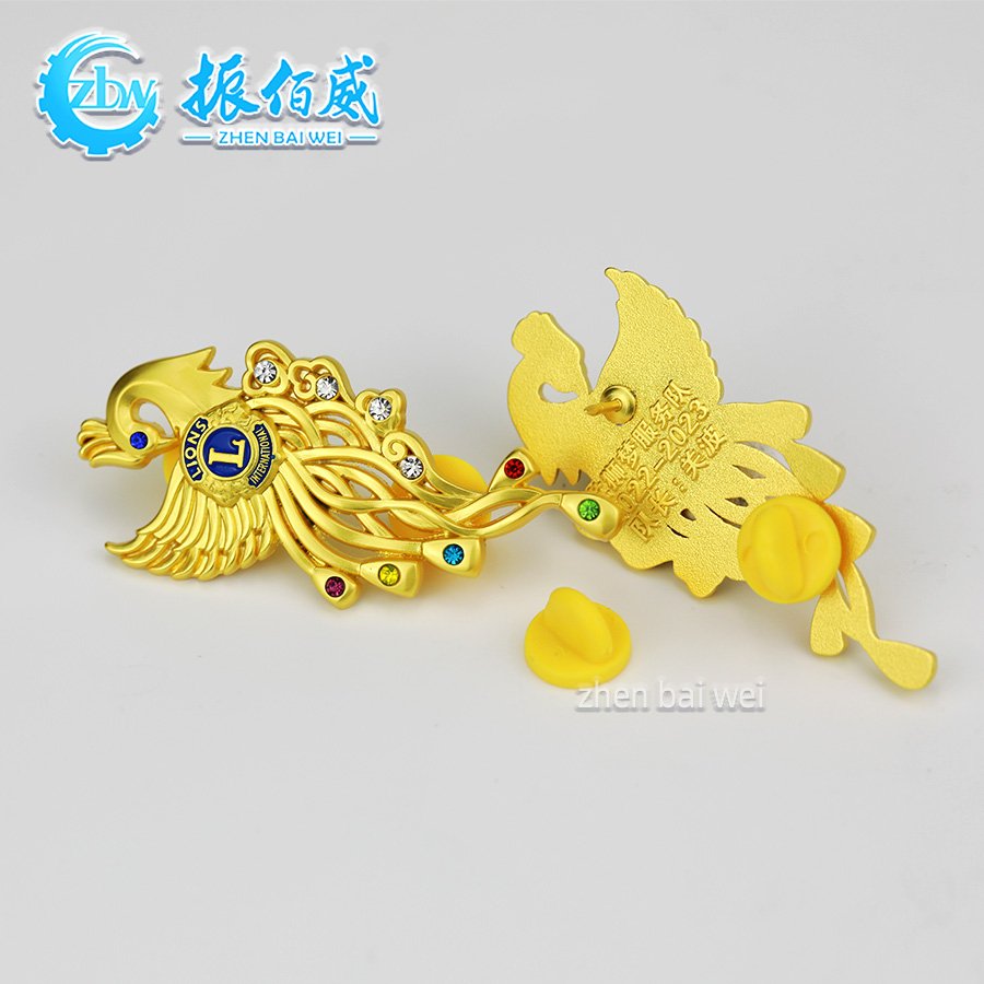 Service Team Phoenix Lions 3D Hollow Inlaid Gem Rhinestone Metal Brooch Custom Zinc Alloy Badge Logo Stereo Pin