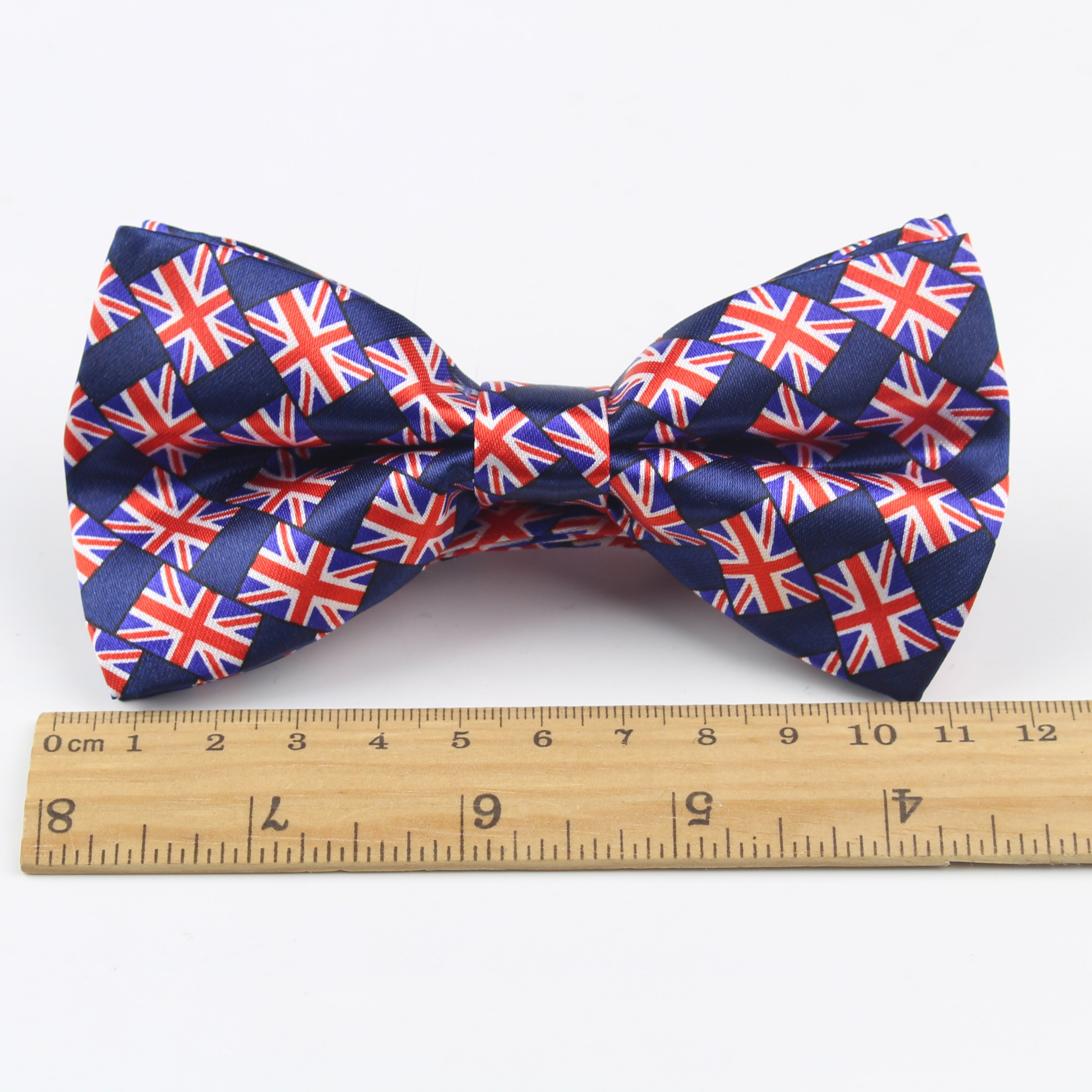 2019 Men's Bow Tie High Quality Flexible Bowtie Smooth Necktie Soft Matte Butterfly Decorative Pattern Solid Color Ties