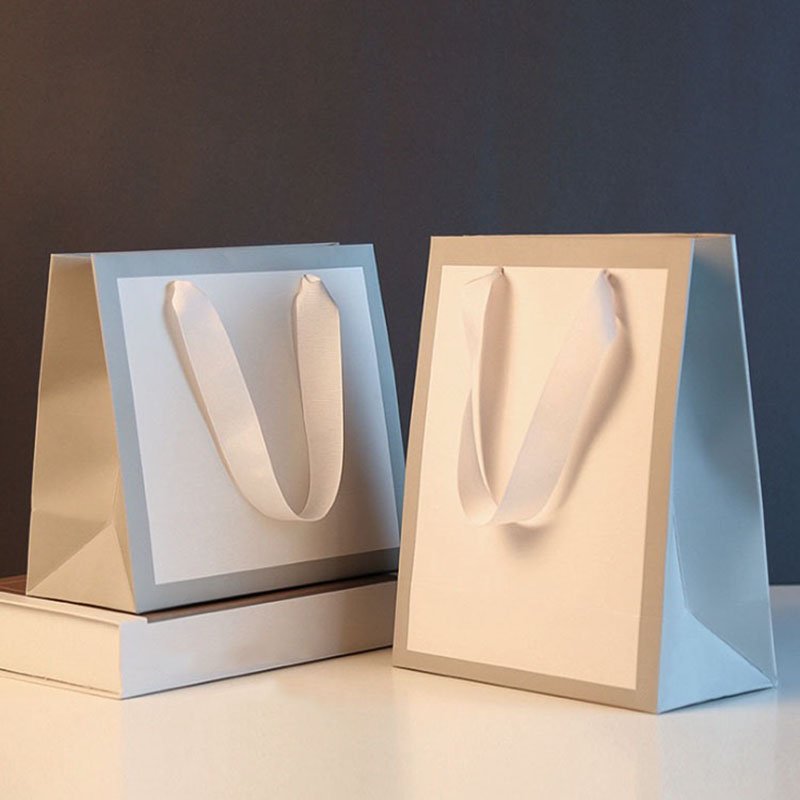Luxury Ribbon Gift Paper Bag Customized Luxury Packaging with Your Own LOGO sacchetto di carta personalizz saco de papel ato