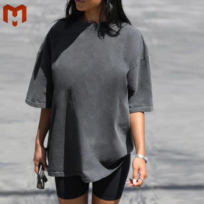Ladies OEM Customized Services Heavy Weight Plain Color Tee Shirts Women Oversized Fit Soft Blank Oversize Tee Shirt