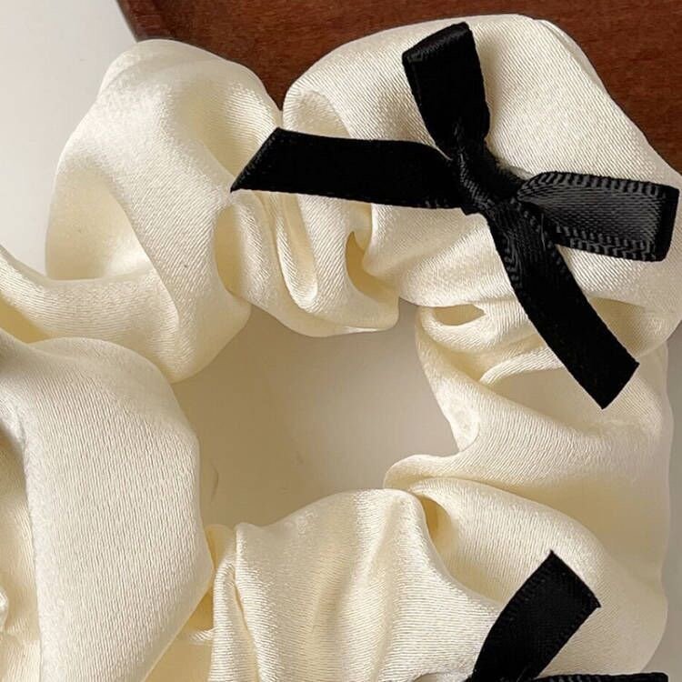 Sweet Cute Design Ponytail Holder Black Cream Bow Elastic Hair Ties Accessories Kids Teen Girls Bow Silk Satin Scrunchie