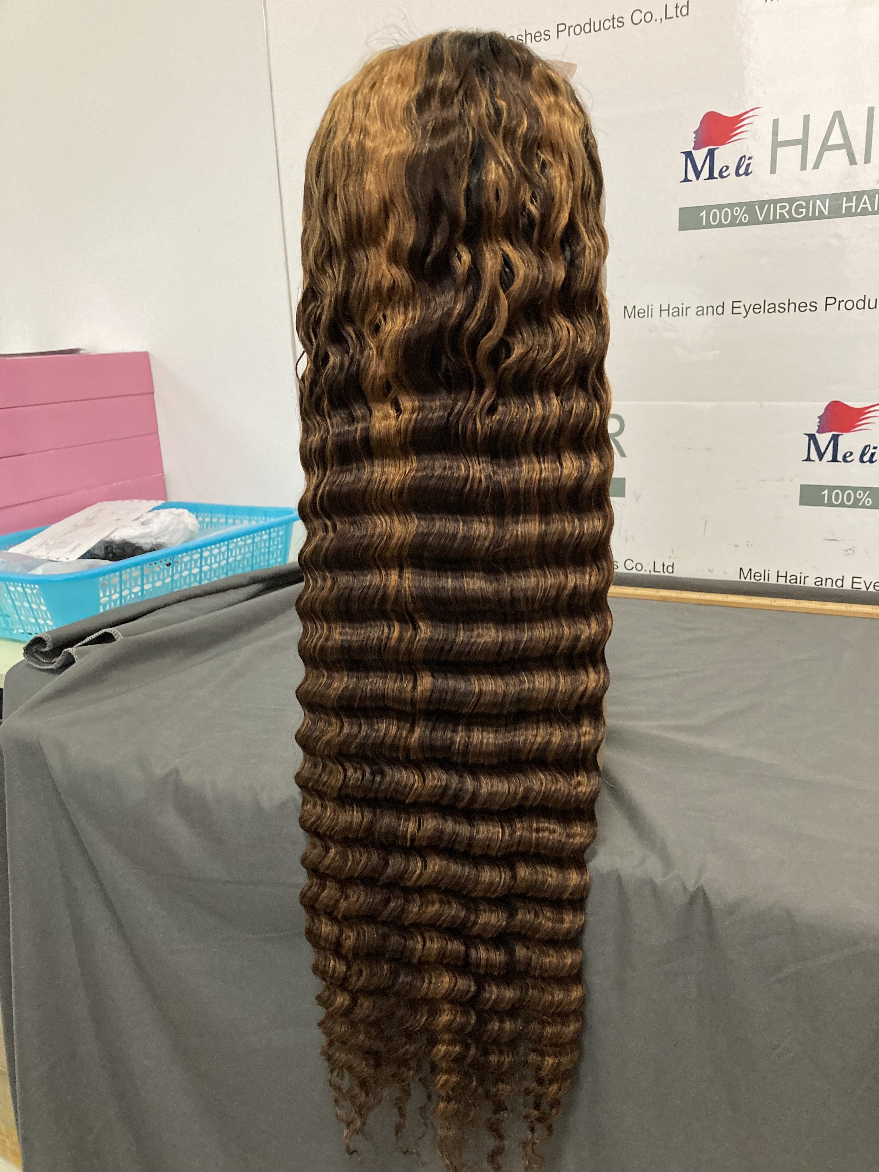 highlight 5x5 closure wigs ombre hair , deep wave closure wig highlight color ,deep wave human hair transparent lace small knots