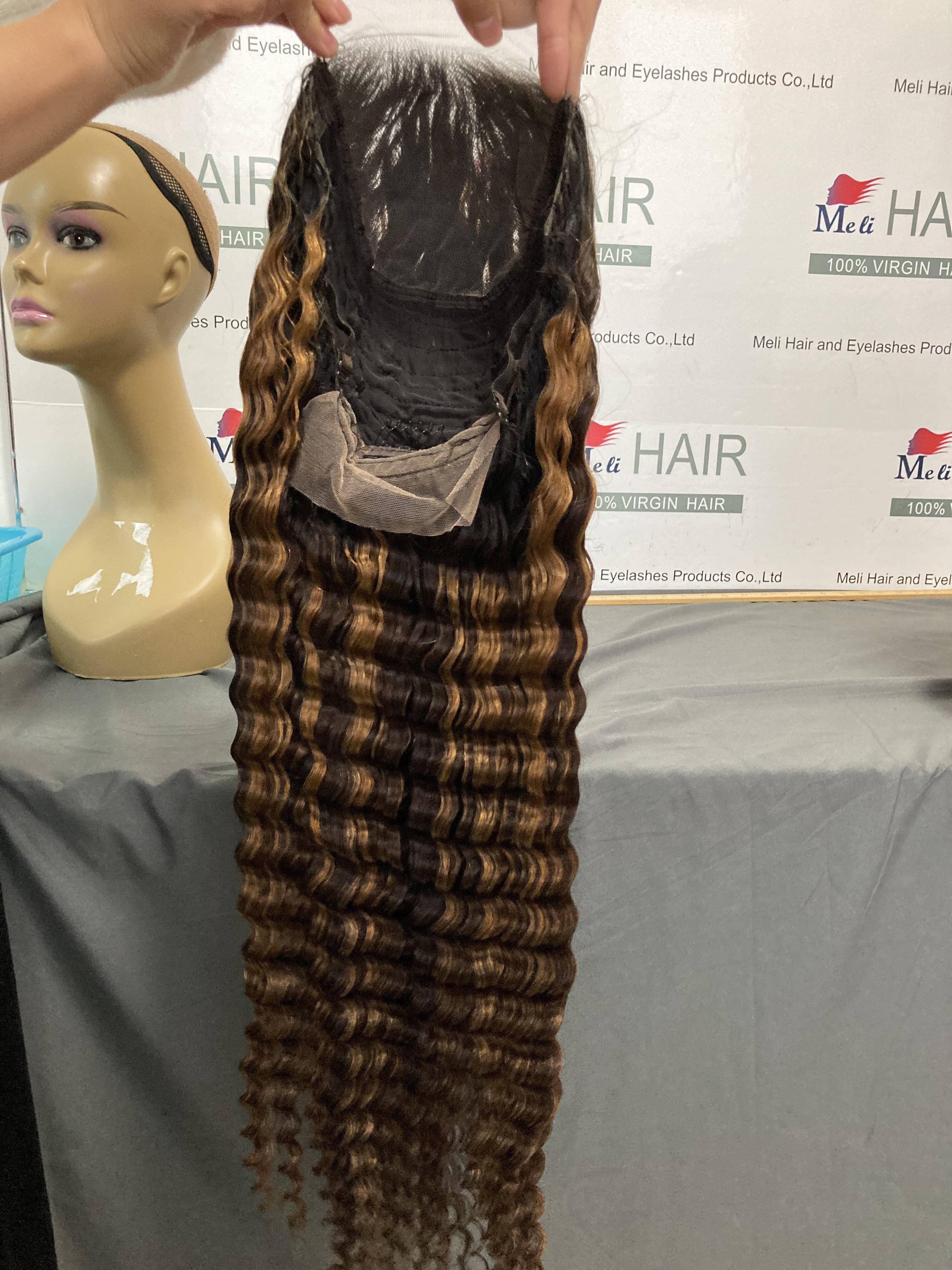 highlight 5x5 closure wigs ombre hair , deep wave closure wig highlight color ,deep wave human hair transparent lace small knots