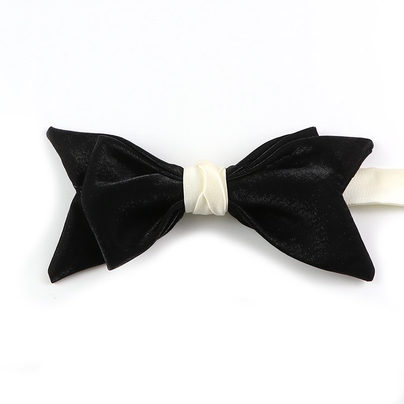 Classic black and white pairing bow tie wedding banquet professional bow tie pocket towel
