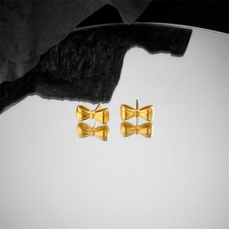 2024 Fashion Stainless Steel Jewelry Set 18K Gold Plated Small Stud Earrings with Bow Tie Waterproof Design