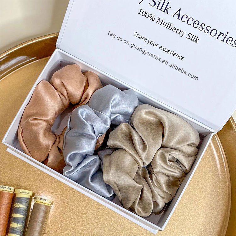 custom handmade elastic hair bands silk hair bands whosale scrunchie silk scrunchies set 100% mulberry silk hair scrunchie