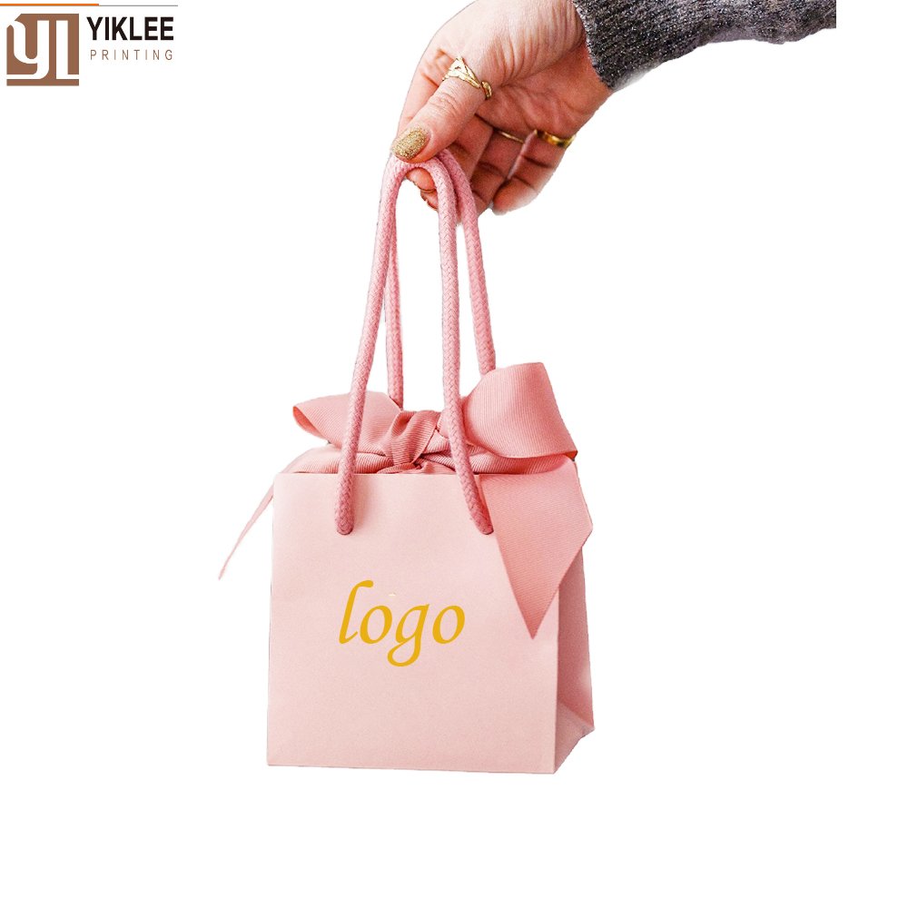 2022 Wholesale Custom Printed Luxury Wedding Favor Packaging Bag Jewelry Bow Tie Ribbon Paper Gift with Foil Gold Logo Boxes