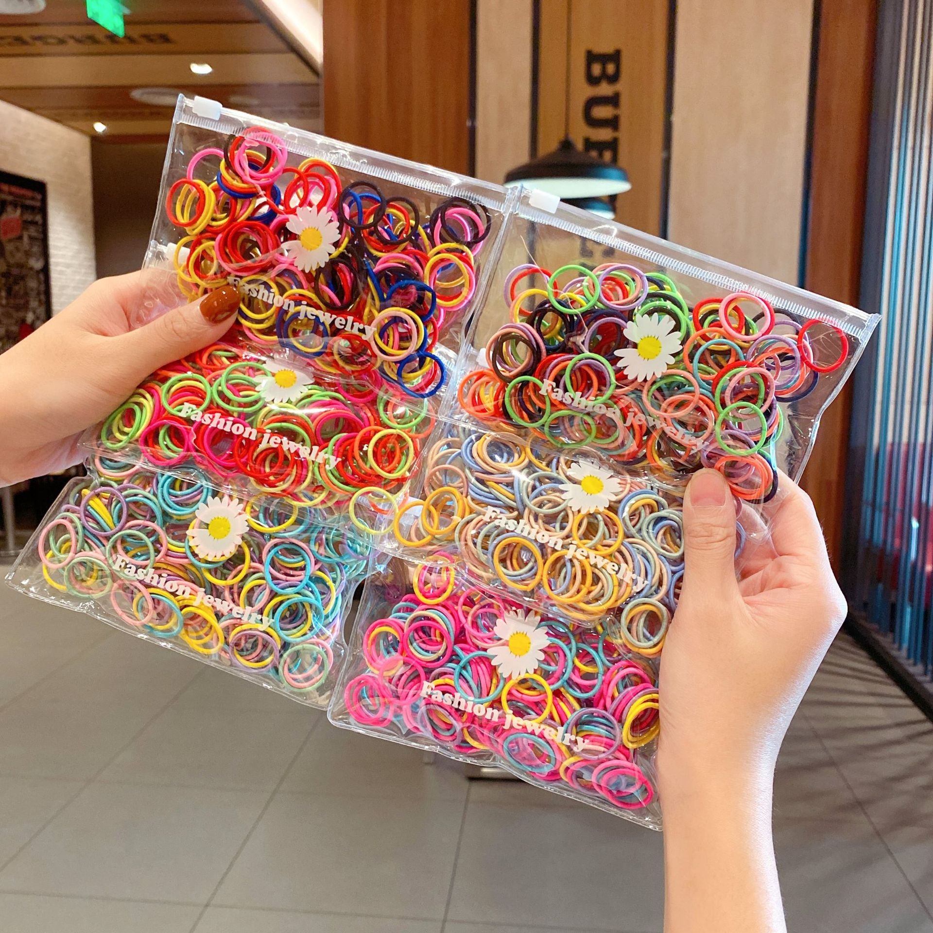 Hot selling100pcs/bag kids Colored Small Circle high elastic hair bands korean girls Cute Ponytail seamless Hair tie