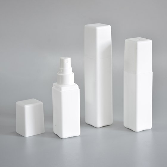 60ml 75ml 90ml Square plastic spray bottle PE fine mist sprayer bottle