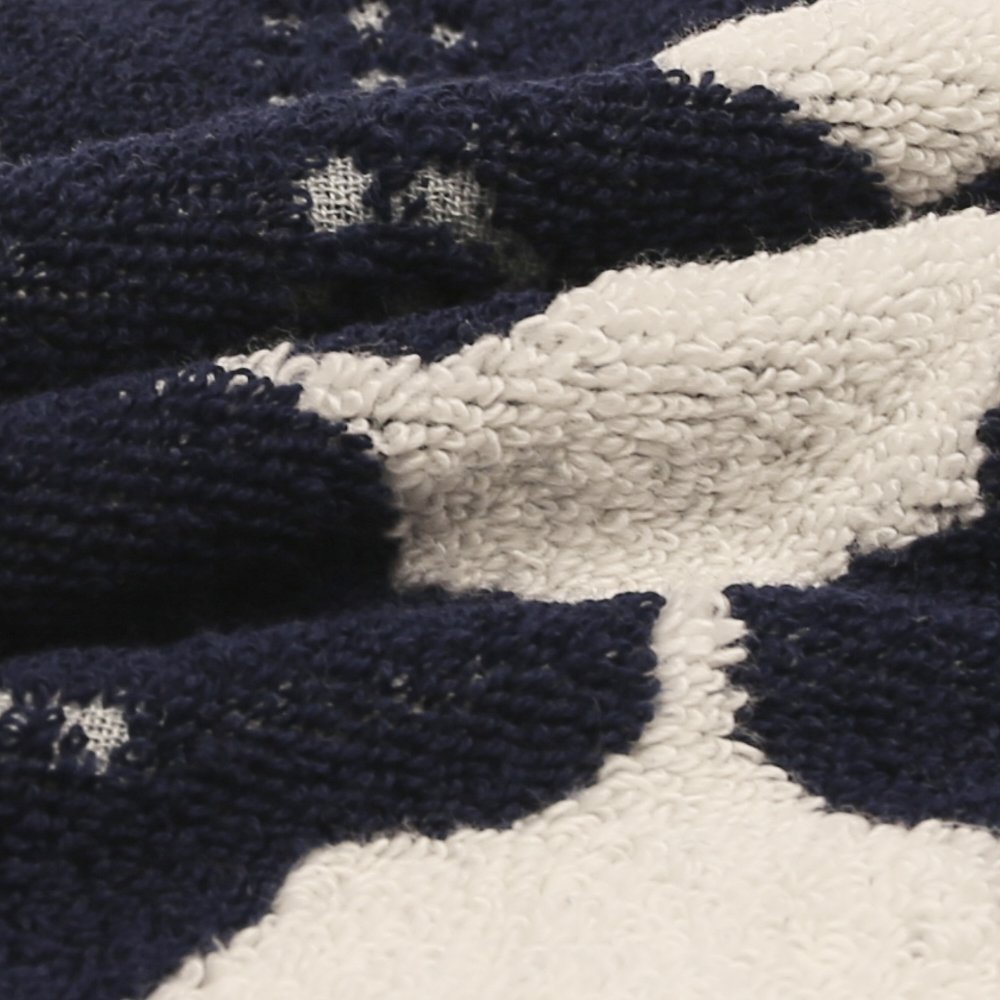 High Quality Wpc. Scallop Handkerchief - 100% Cotton, 25cm x 25cm