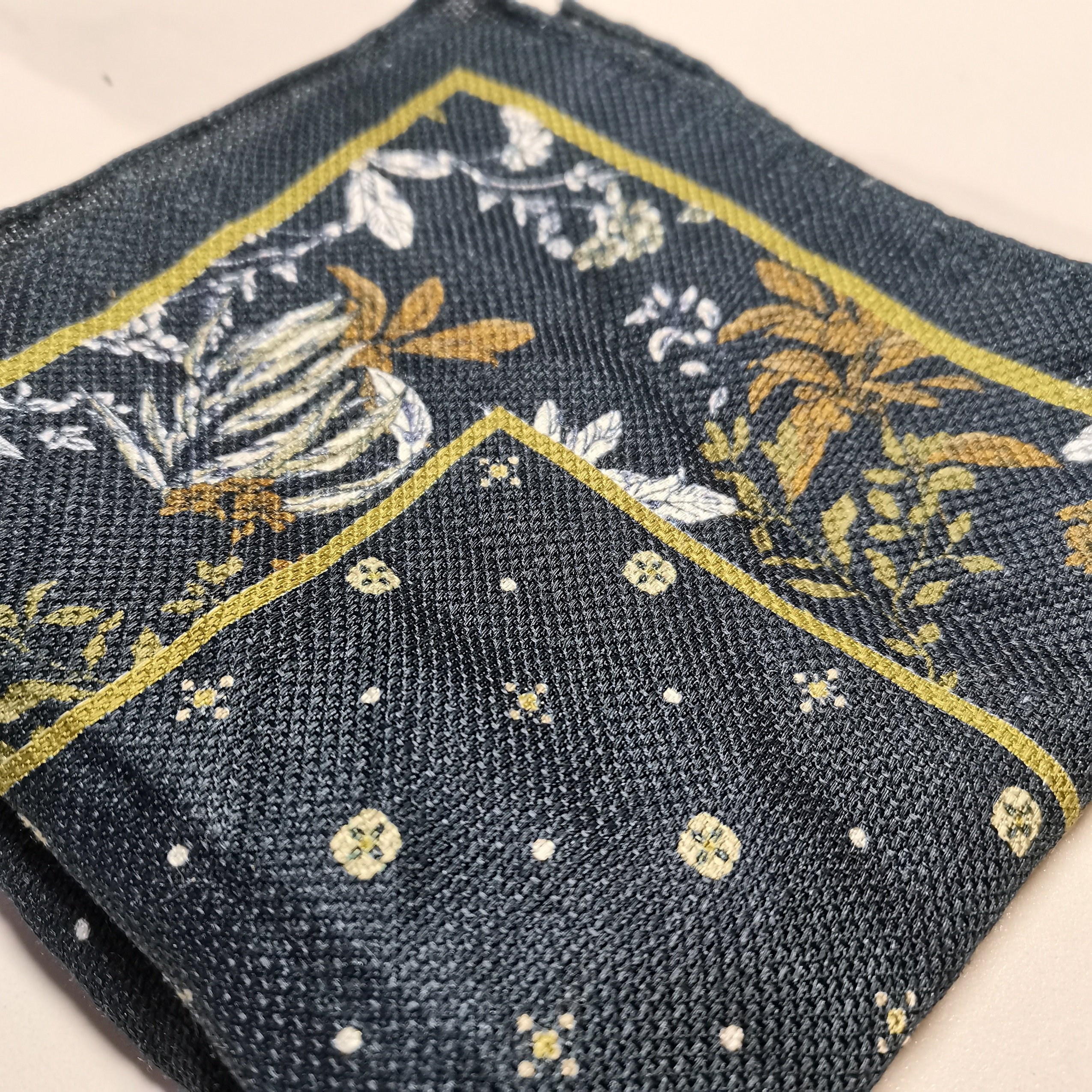 Hot Sale Silk Linen Mixed Woven Fabric Digital Print Pocket Square Handkerchief