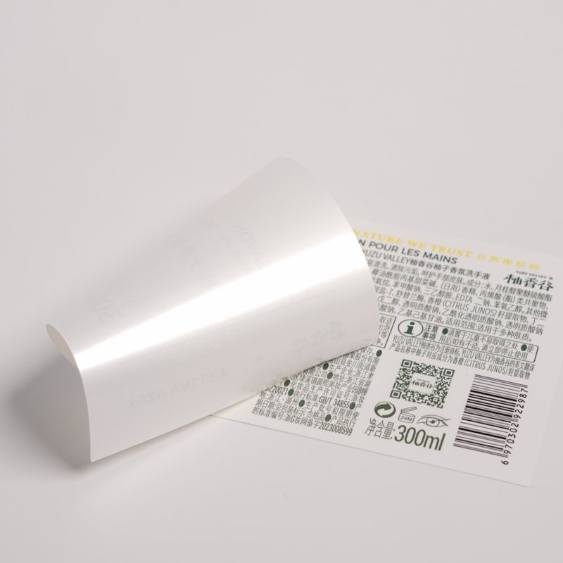 custom Waterproof vinyl shampoo bottle Adhesive labels on roll Product packaging label sticker
