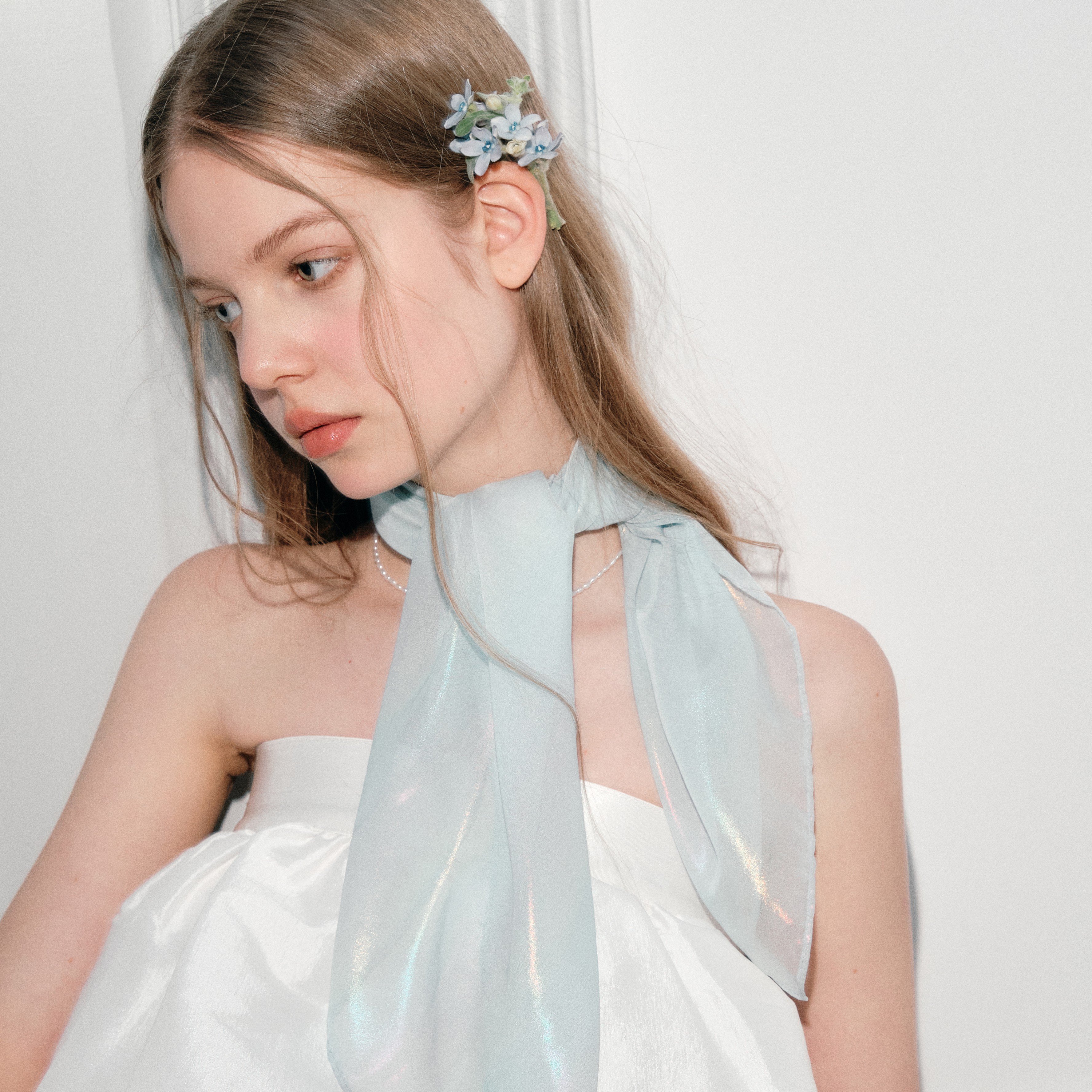Summer Lady Headdress Pearlescent Lustre Bandana Breathable Head Scarf for Women Daily Hair Accessory Square Scarf Handkerchiefs