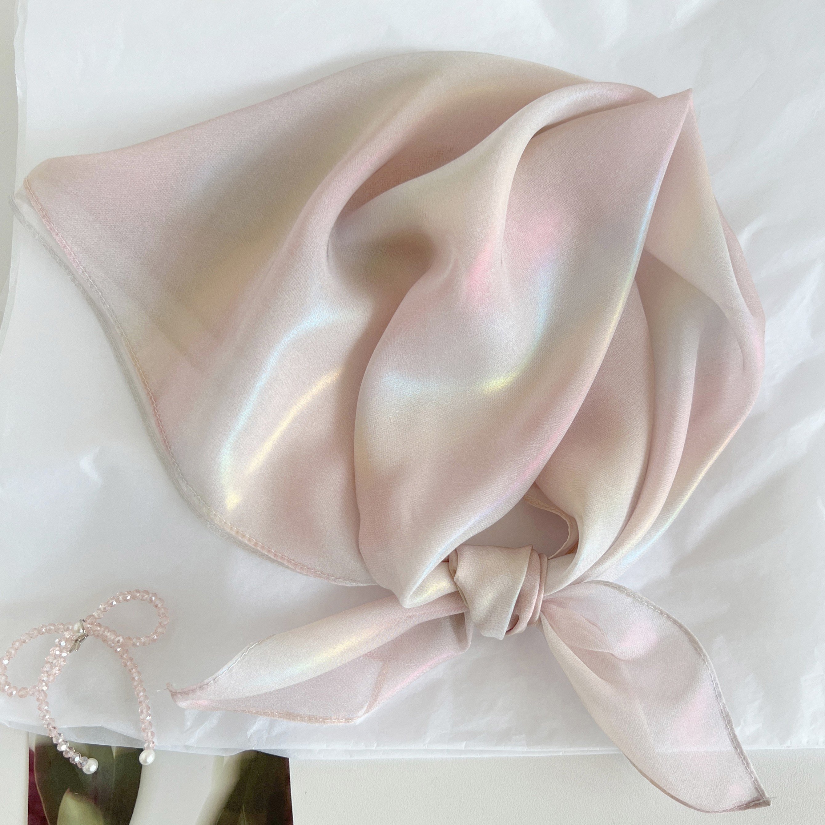 Summer Lady Headdress Pearlescent Lustre Bandana Breathable Head Scarf for Women Daily Hair Accessory Square Scarf Handkerchiefs