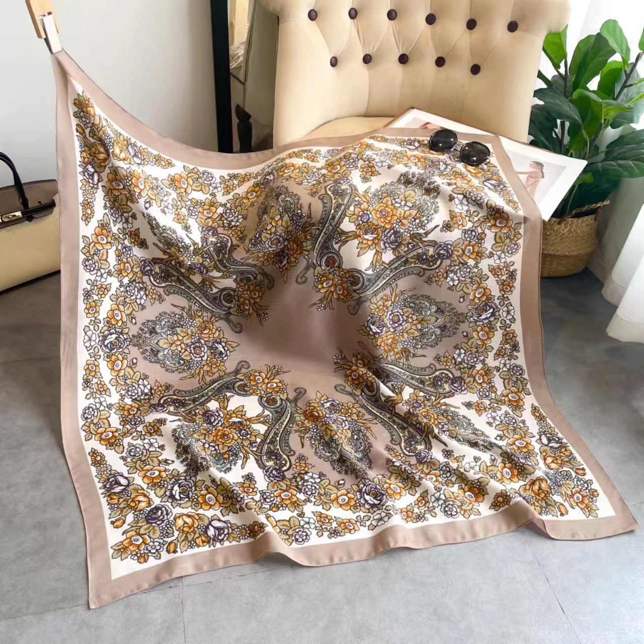 Russian Floral Square Scarf Women Flower Printed Ukrainian Shawl Babushka Bnadana Scarves Handkerchief Head Wraps 110*110CM