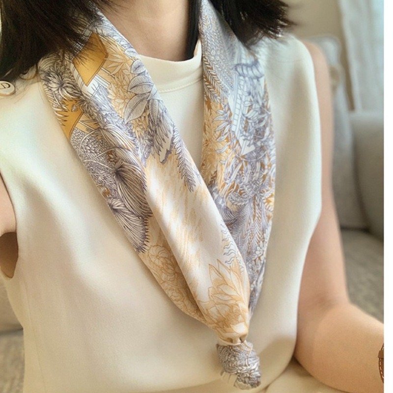 Factory Direct Plain Custom Logo Silk Scarves Digital Printed Woman Square Neck Scarf For Women