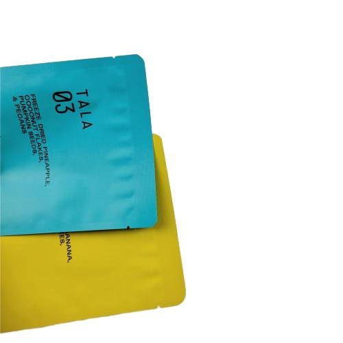 Small Size bags Packaging Heat Seal Three Side Seal Sachet Packing Mylar Pouch Sample Cosmetic Bags with Tear Notches