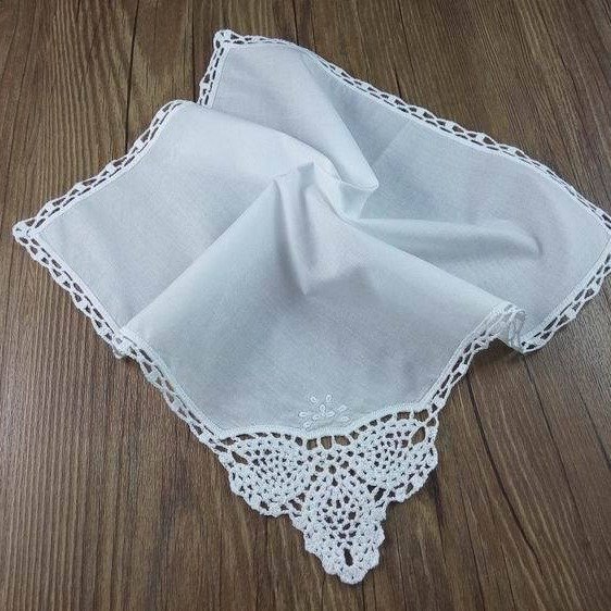 MOQ 1 dozen Wholesale factory price custom embroidery ladies Cotton lace handkerchief white