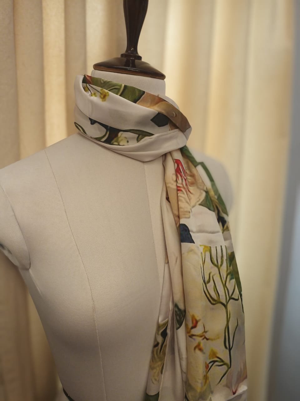 2022 Women's Camellia Floral Print Satin Silk Scarf Lightweight Long Shawl for Spring & Summer for Sunscreen Wraps in India