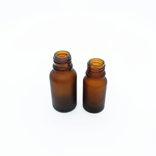 5ml 10ml 15ml 20ml Child Resistant Cosmetic Oil Serum Gold Essential Oil Bottles 30ml Frosted Amber Glass Dropper Bottle