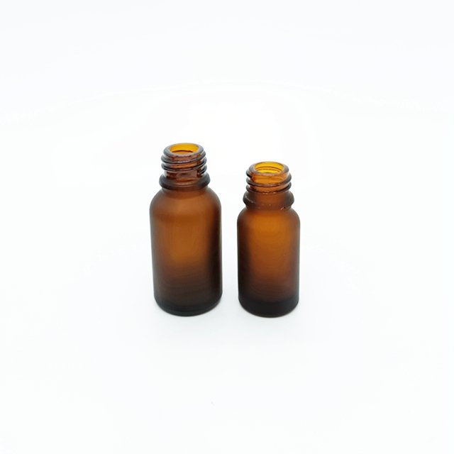 5ml 10ml 15ml 20ml Child Resistant Cosmetic Oil Serum Gold Essential Oil Bottles 30ml Frosted Amber Glass Dropper Bottle