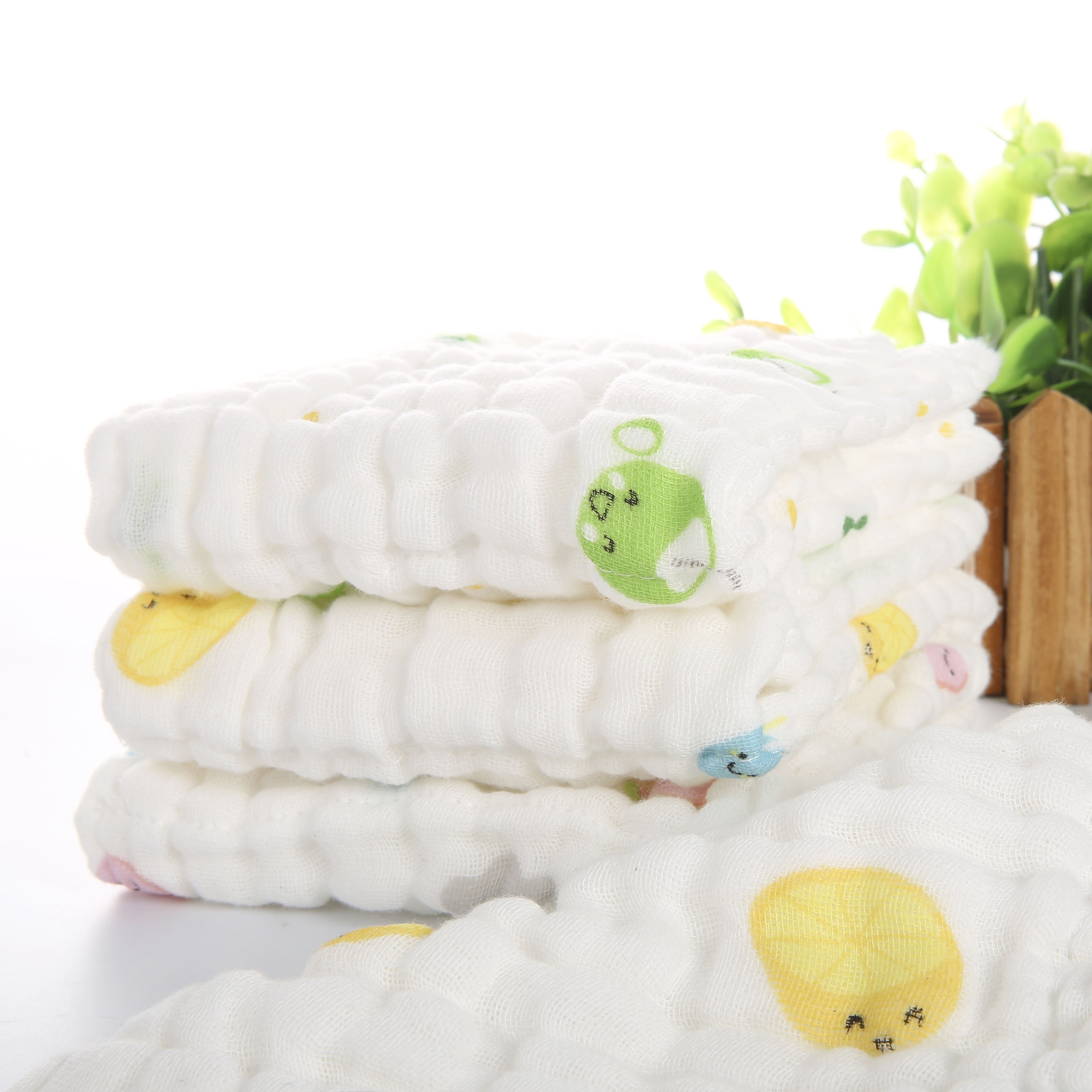 Wholesale New 6-Layer Muslin Pure Cotton Gauze Bath Towel Washcloth Baby Face Cleaning Hook towel handkerchief for baby