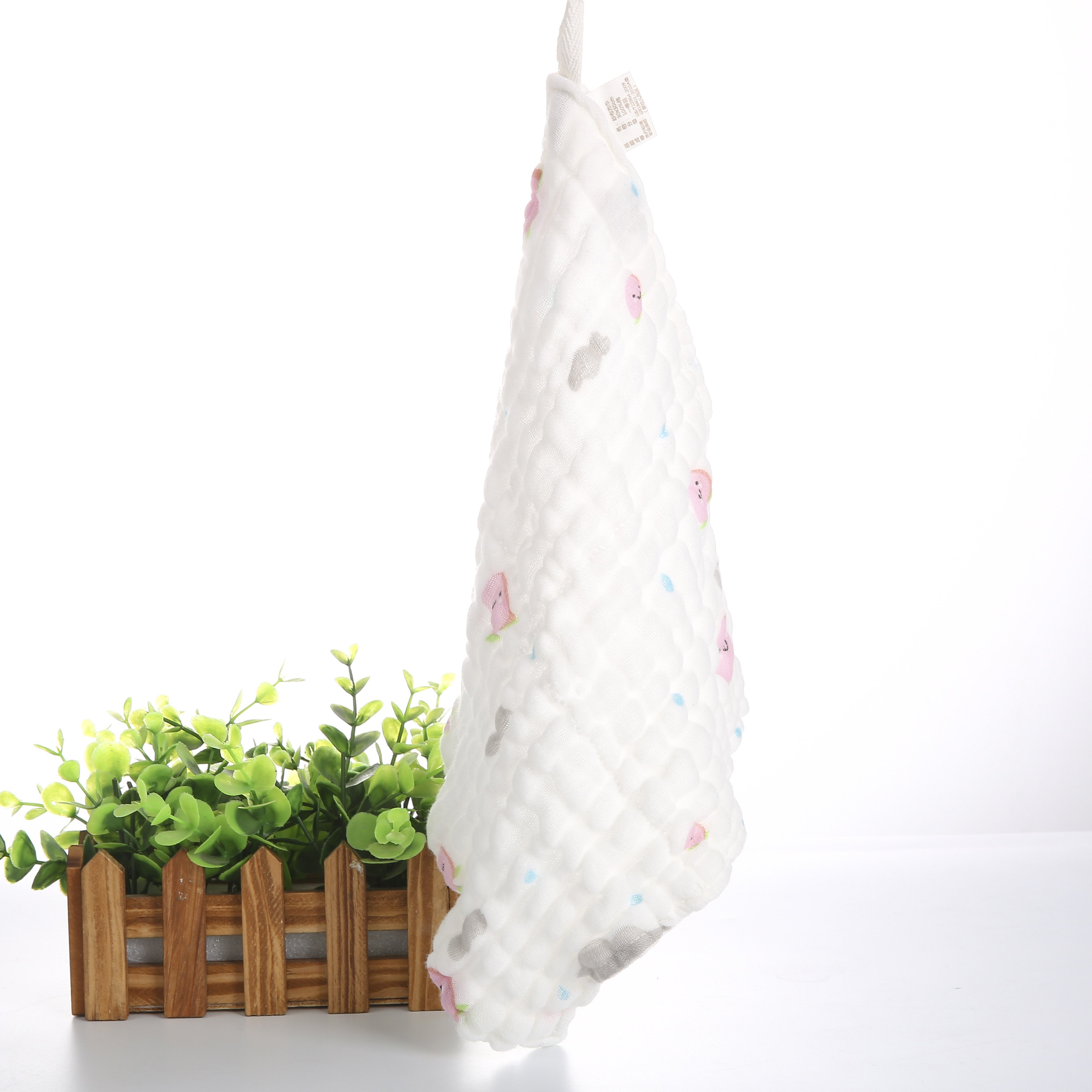 Wholesale New 6-Layer Muslin Pure Cotton Gauze Bath Towel Washcloth Baby Face Cleaning Hook towel handkerchief for baby