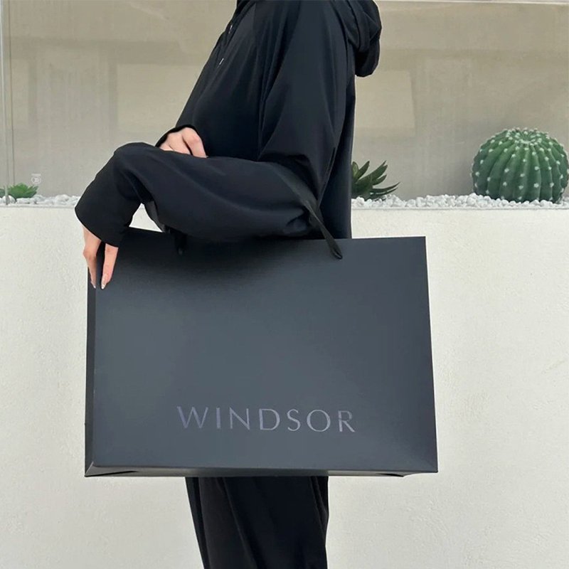 Wholesale custom your own logo black clothing cardboard kraft ribbon shopping retail paper luxury with handle black gift bags