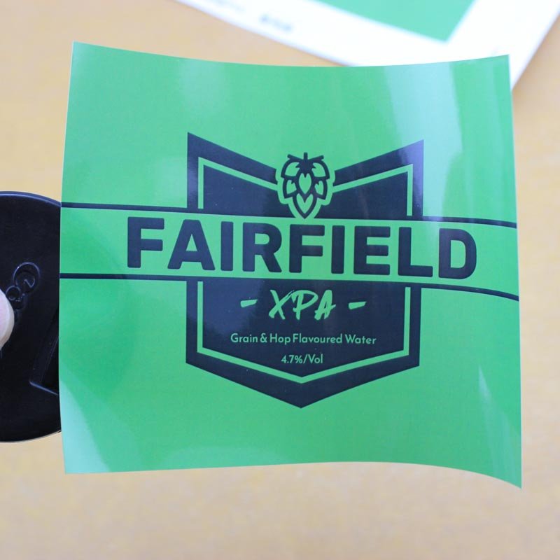 High Quality Customized Waterproof Die Cut Helmet or Basketball Football Stickers Printing