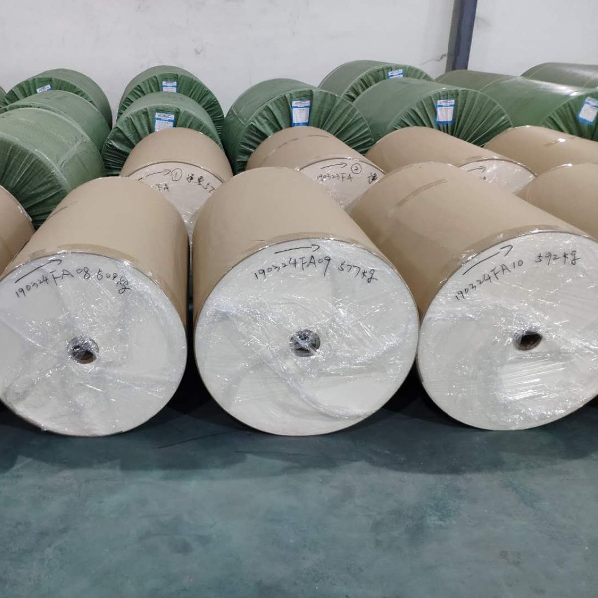 customized big roller silicone coated release paper with die cutting straight cutting